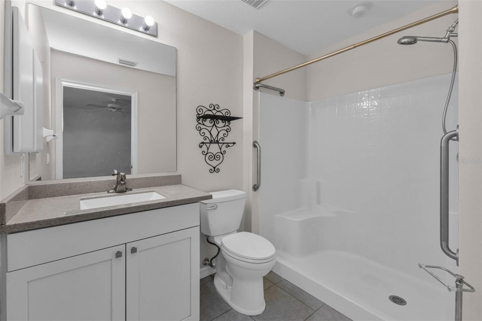 Listing photo id 24 for 1191 Nebraska Lane