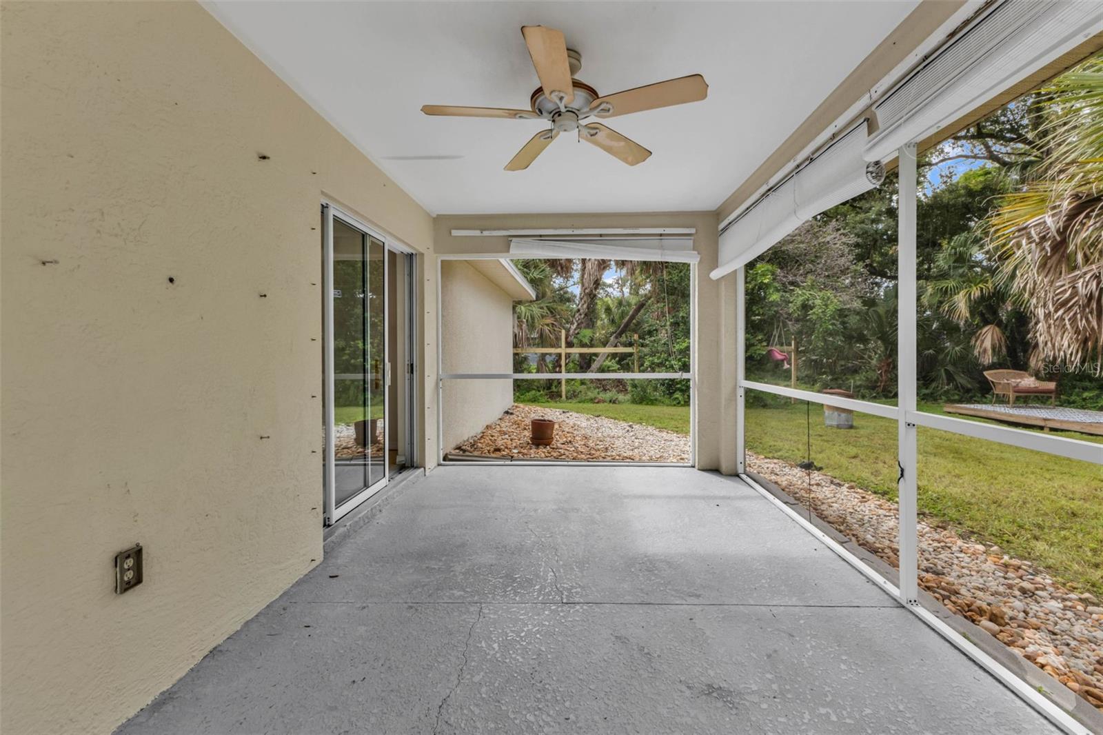 Listing photo id 27 for 1191 Nebraska Lane