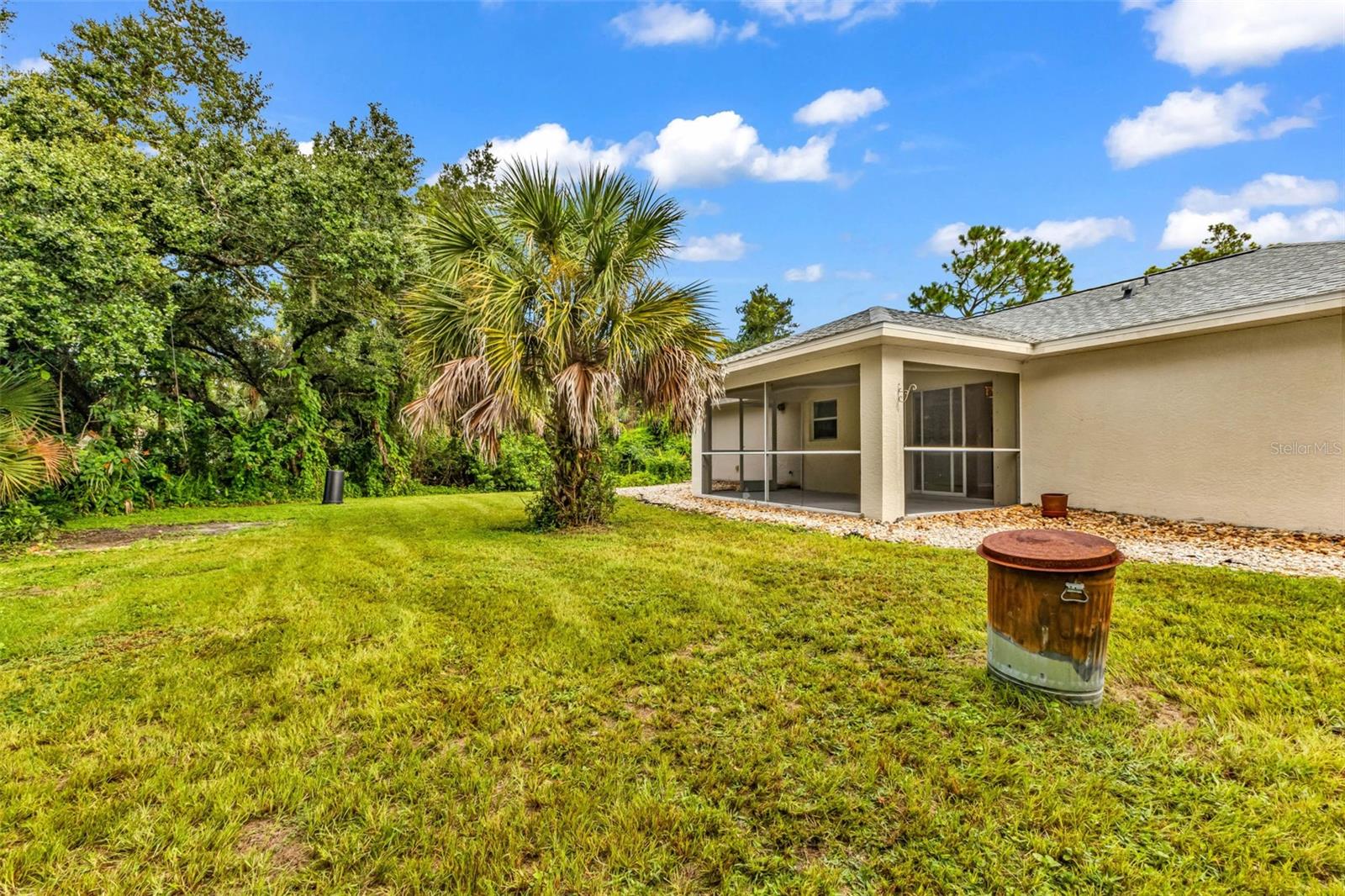 Listing photo id 30 for 1191 Nebraska Lane