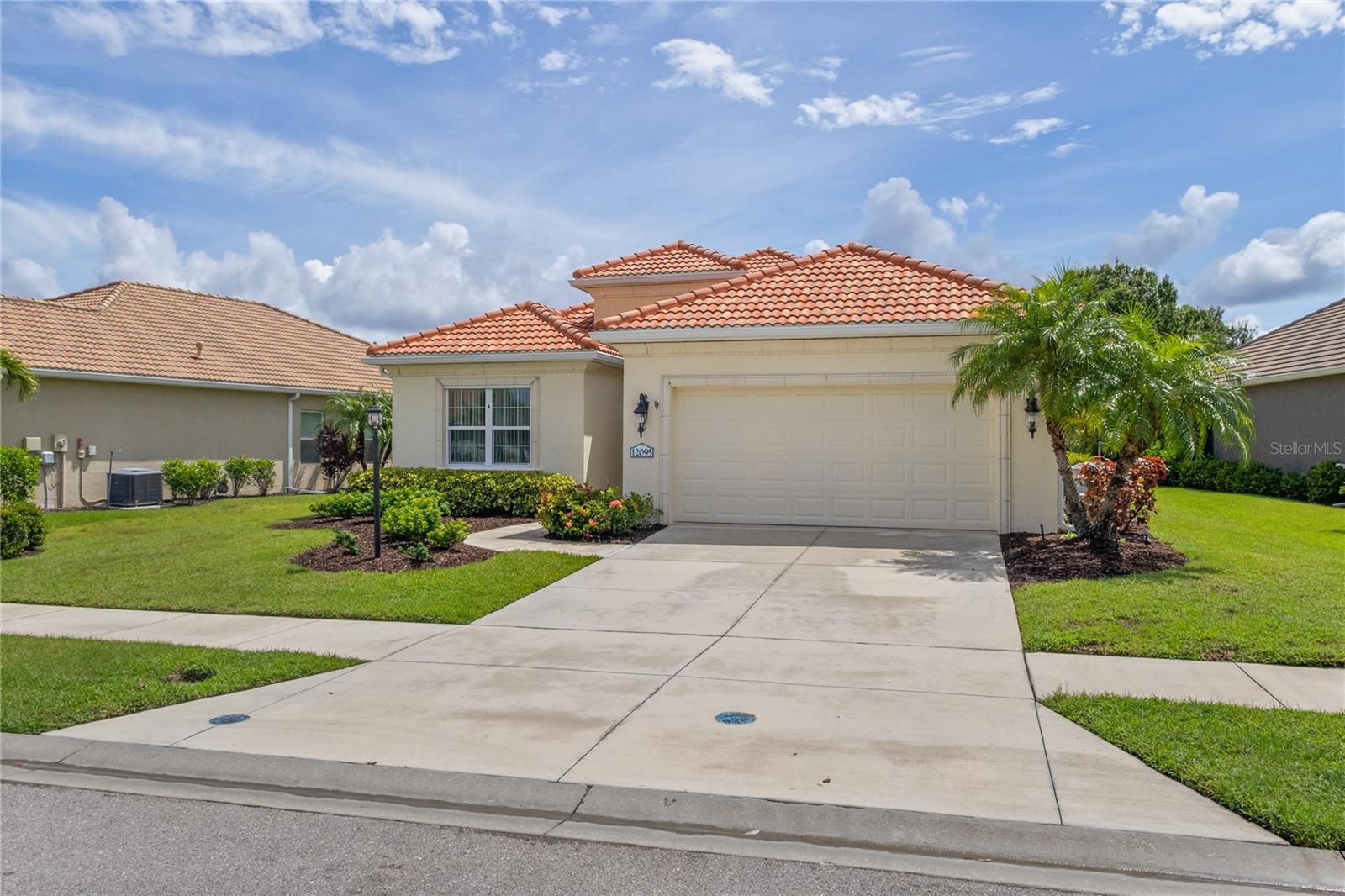 Image 33 of 44 For 12095 Stuart Drive