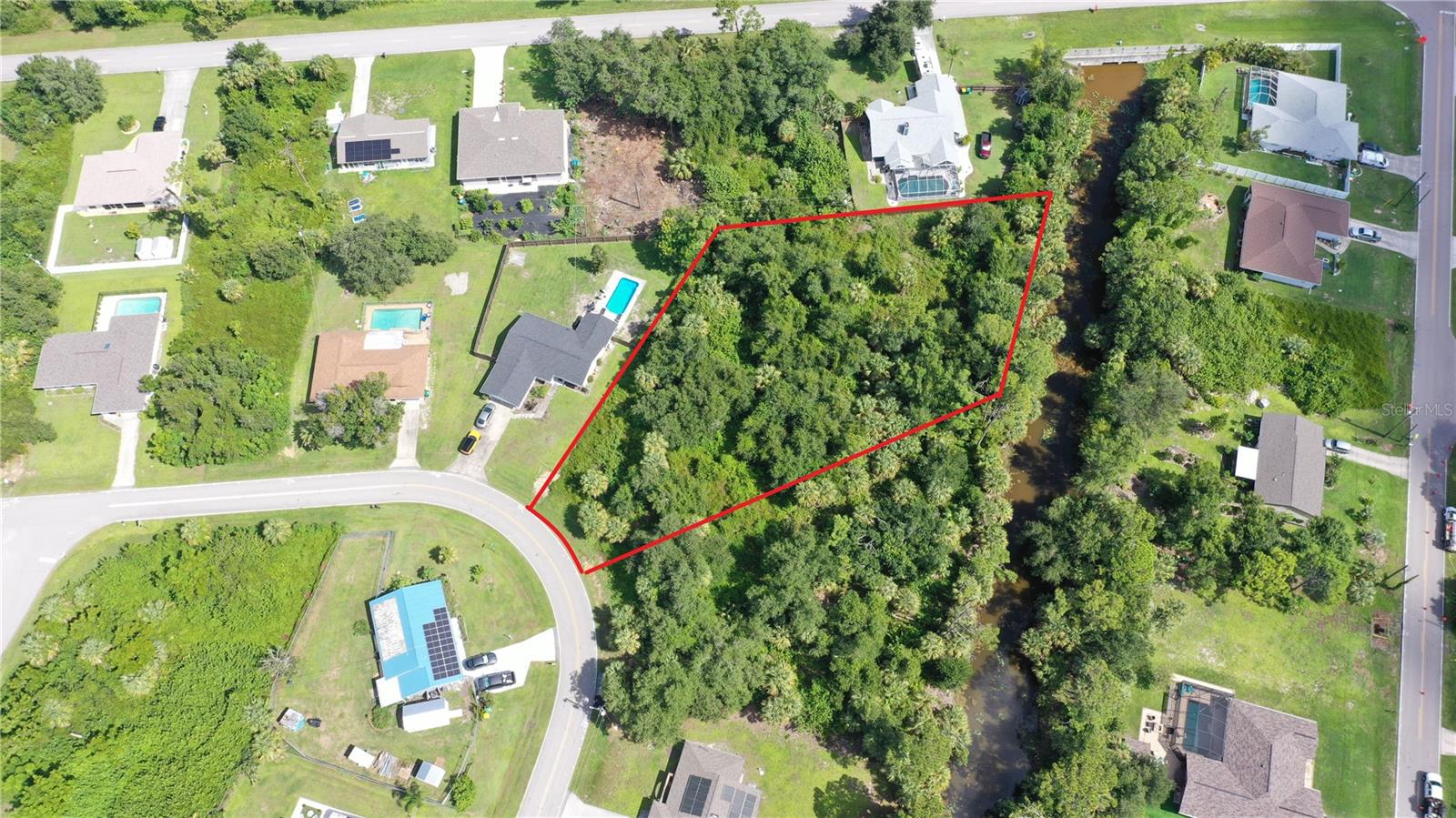 Image 14 of 16 For 284 Hinton Street