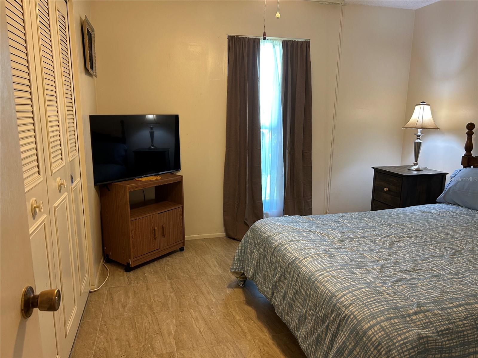 Image 27 of 39 For 2678 Rock Creek Drive