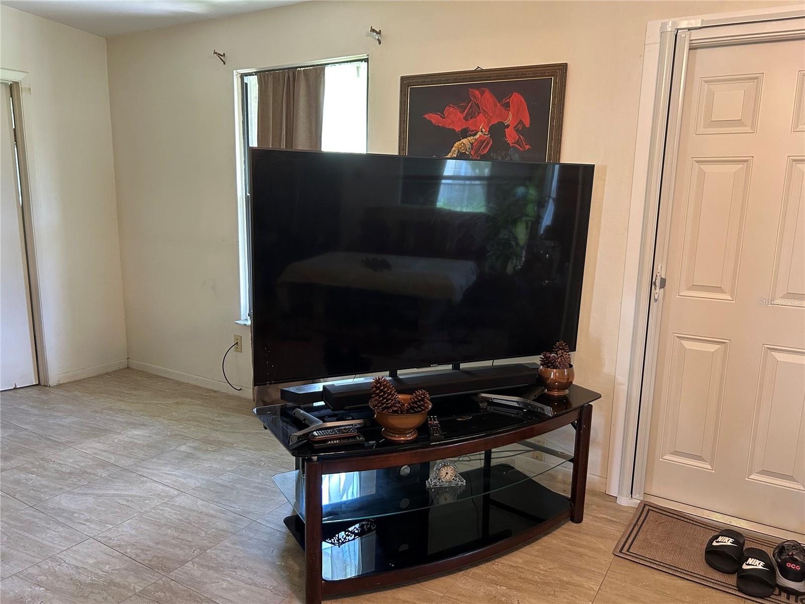 Image 32 of 39 For 2678 Rock Creek Drive