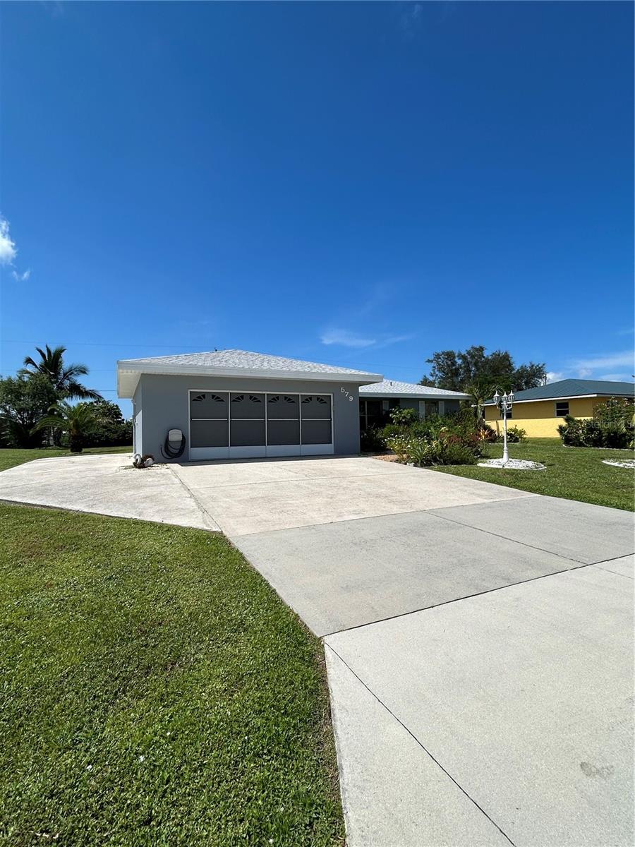 Details for 579 Lakemont, PORT CHARLOTTE, FL 33952