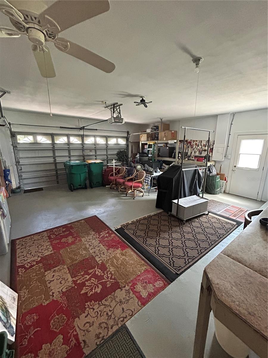 Image 17 of 21 For 579 Lakemont