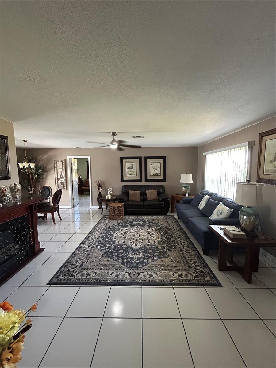 Image 6 of 21 For 579 Lakemont