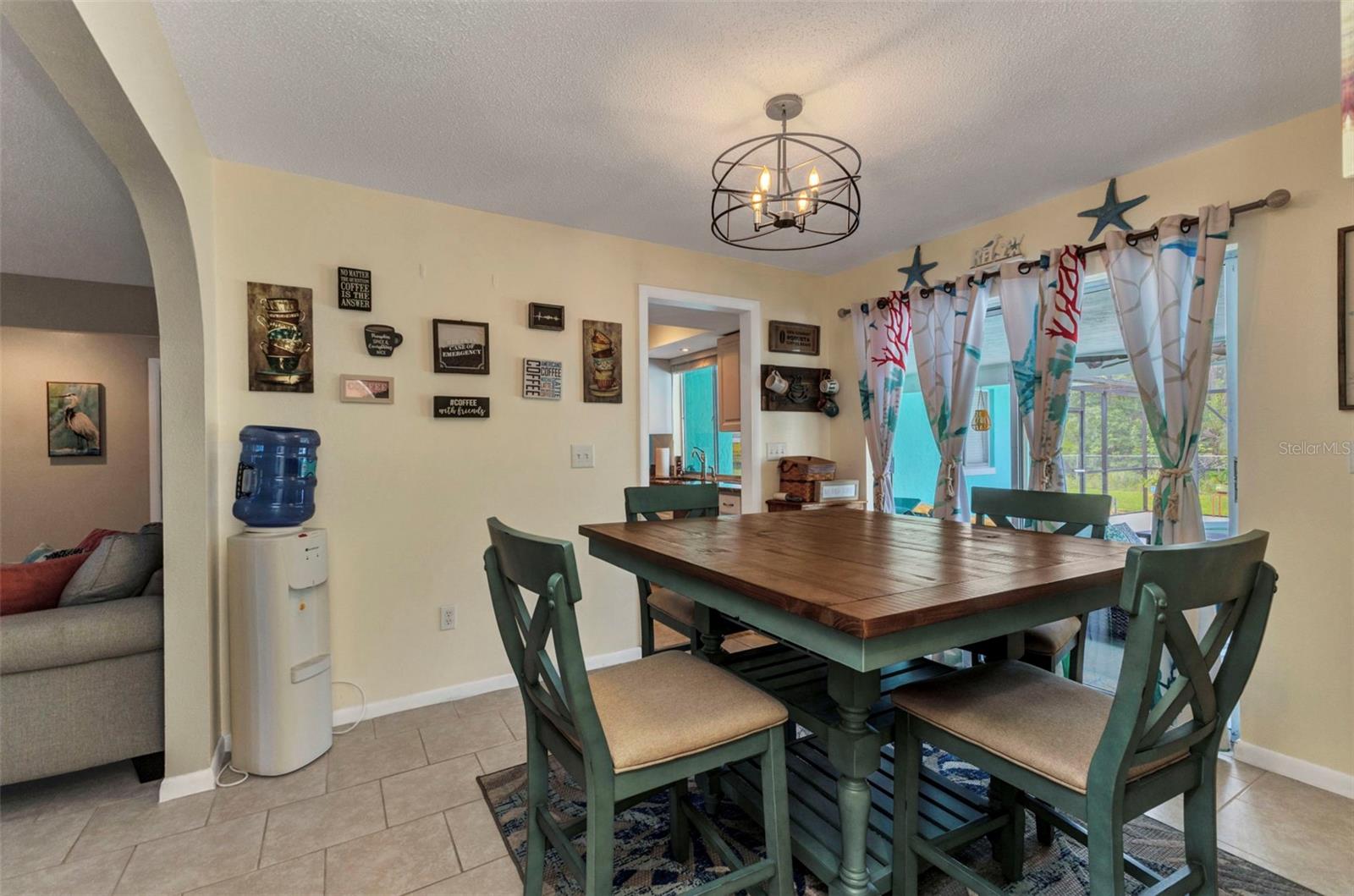 Image 11 of 45 For 12031 Hunter Avenue