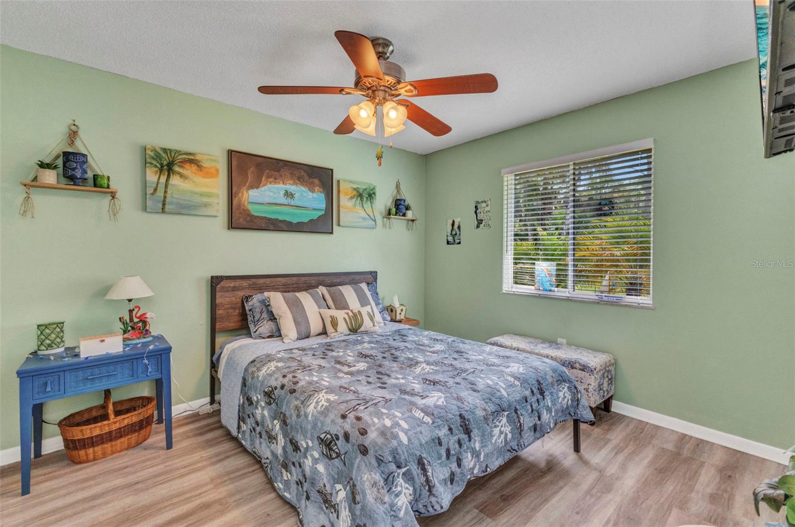Image 31 of 45 For 12031 Hunter Avenue