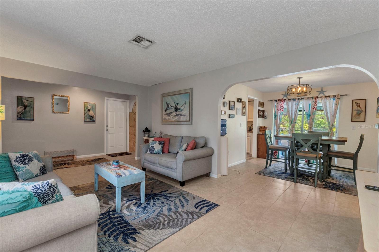 Image 9 of 45 For 12031 Hunter Avenue