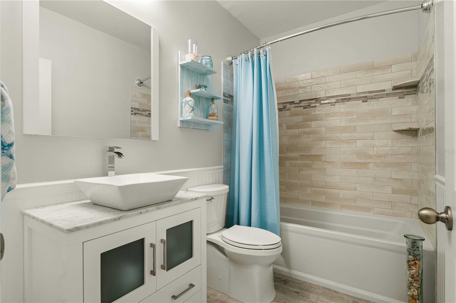 Image 42 of 73 For 7740 Mikasa Drive
