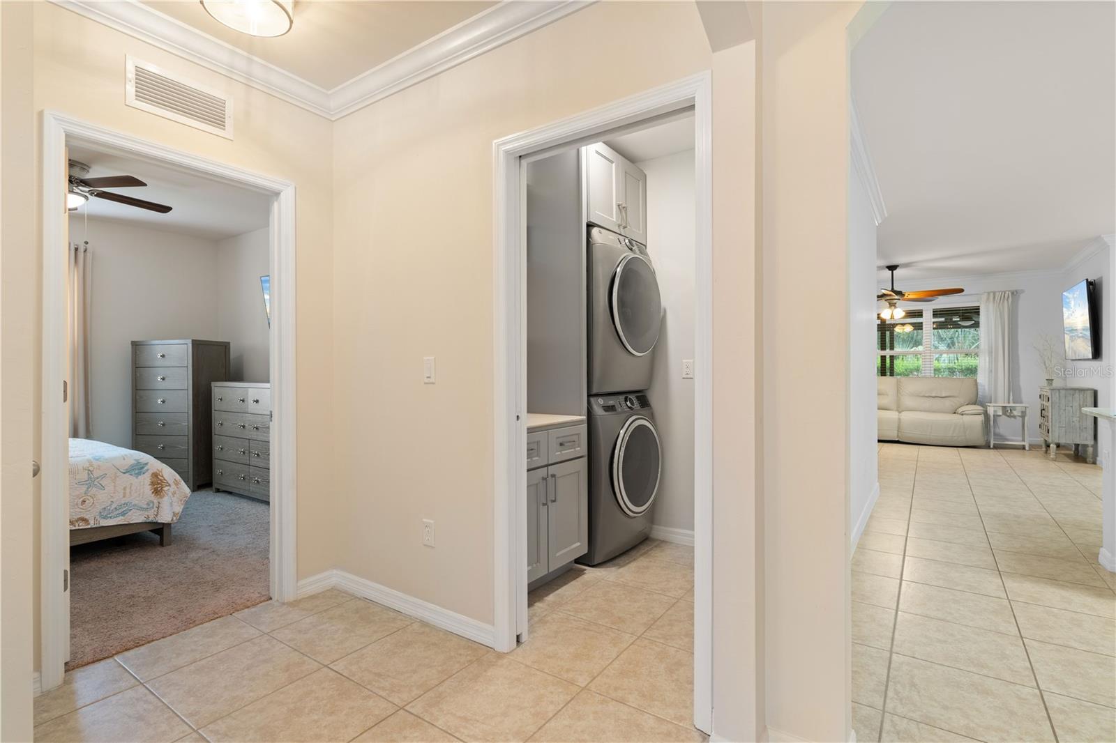 Image 47 of 73 For 7740 Mikasa Drive