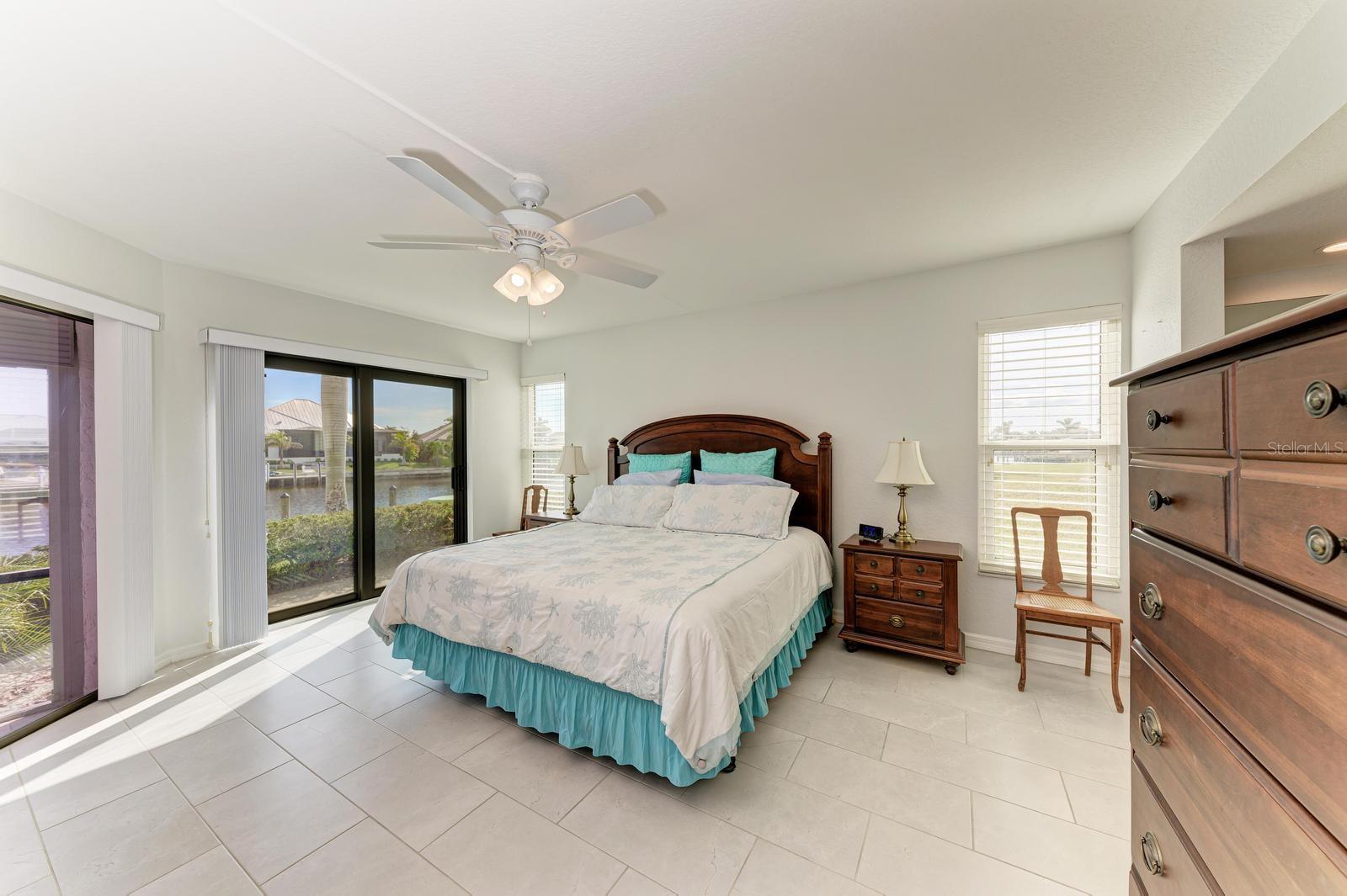 Image 10 of 23 For 601 Shreve Street 46a