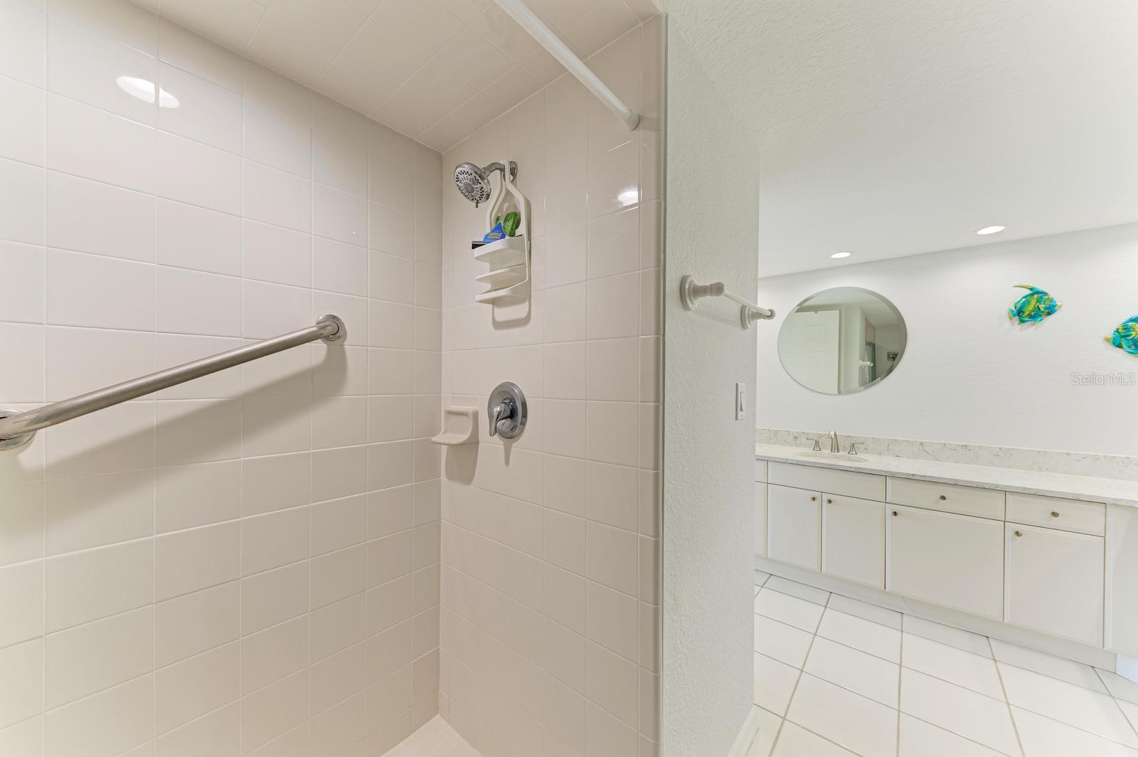 Image 15 of 23 For 601 Shreve Street 46a