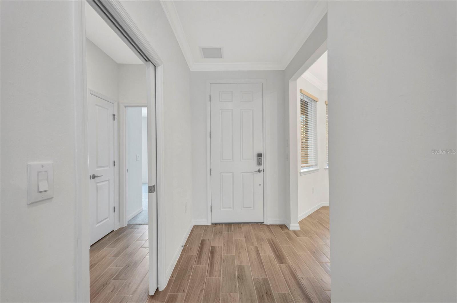 Image 11 of 60 For 23819 Collina Way 102