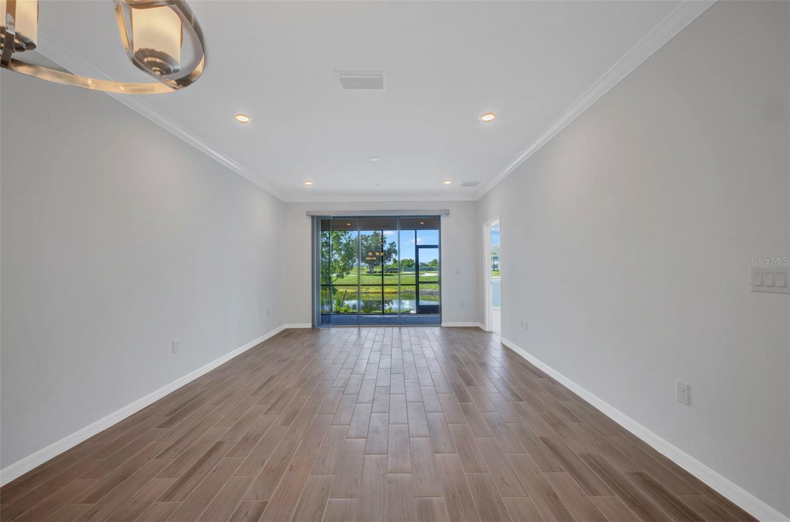 Image 25 of 60 For 23819 Collina Way 102