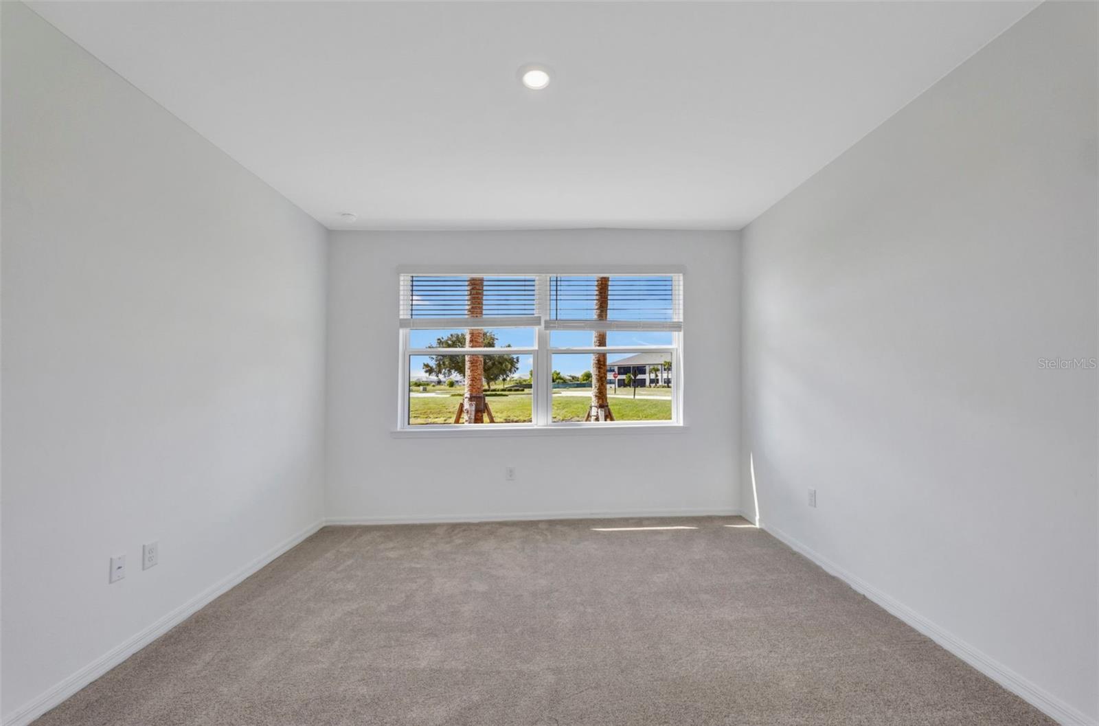 Image 29 of 60 For 23819 Collina Way 102