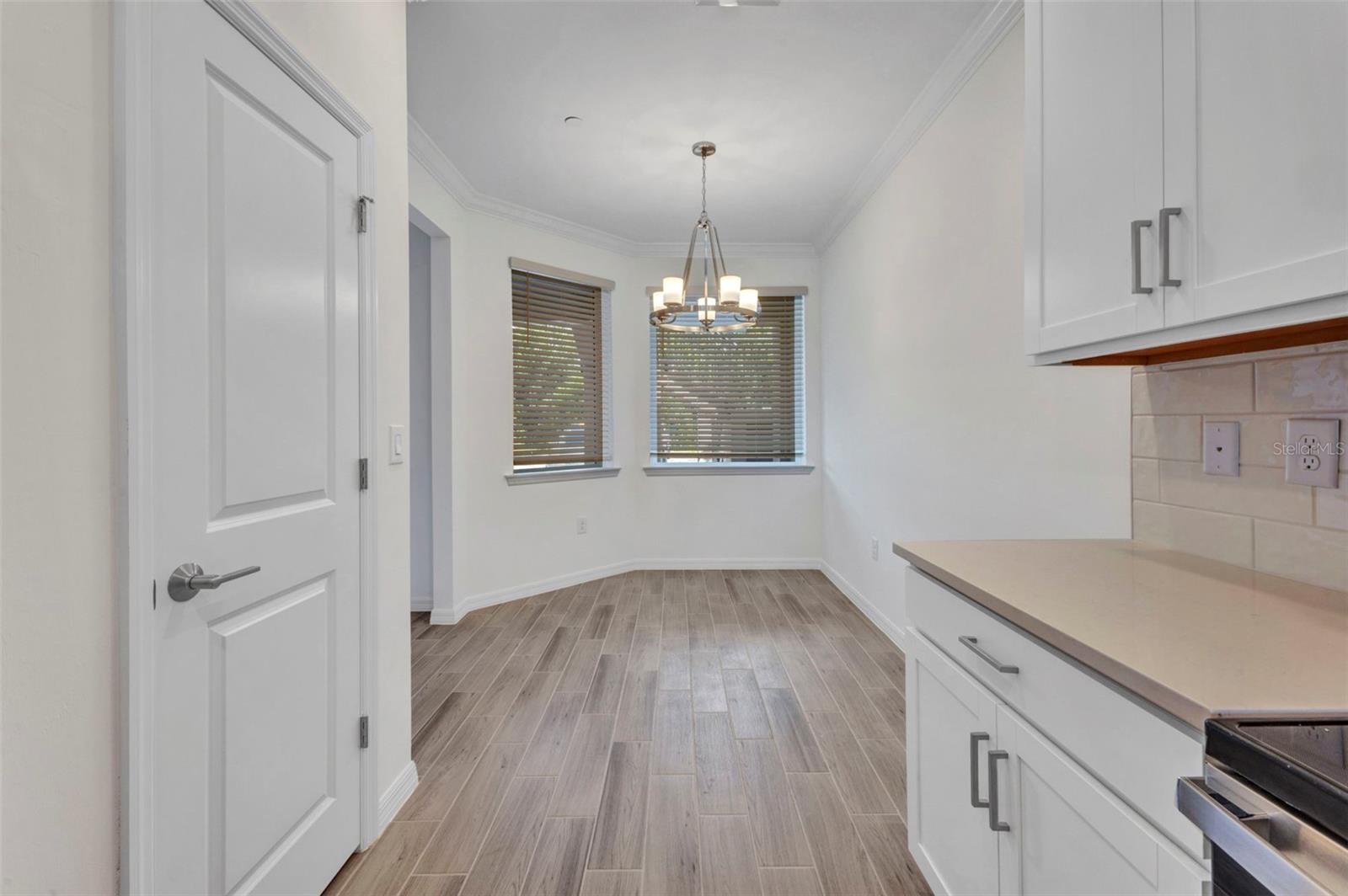 Image 36 of 60 For 23819 Collina Way 102