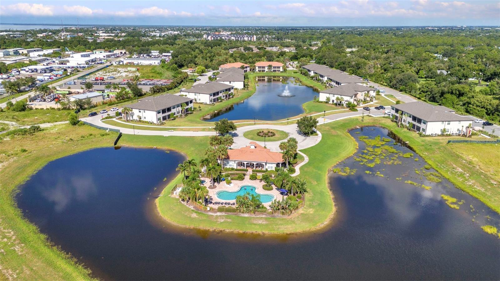 Image 53 of 60 For 23819 Collina Way 102