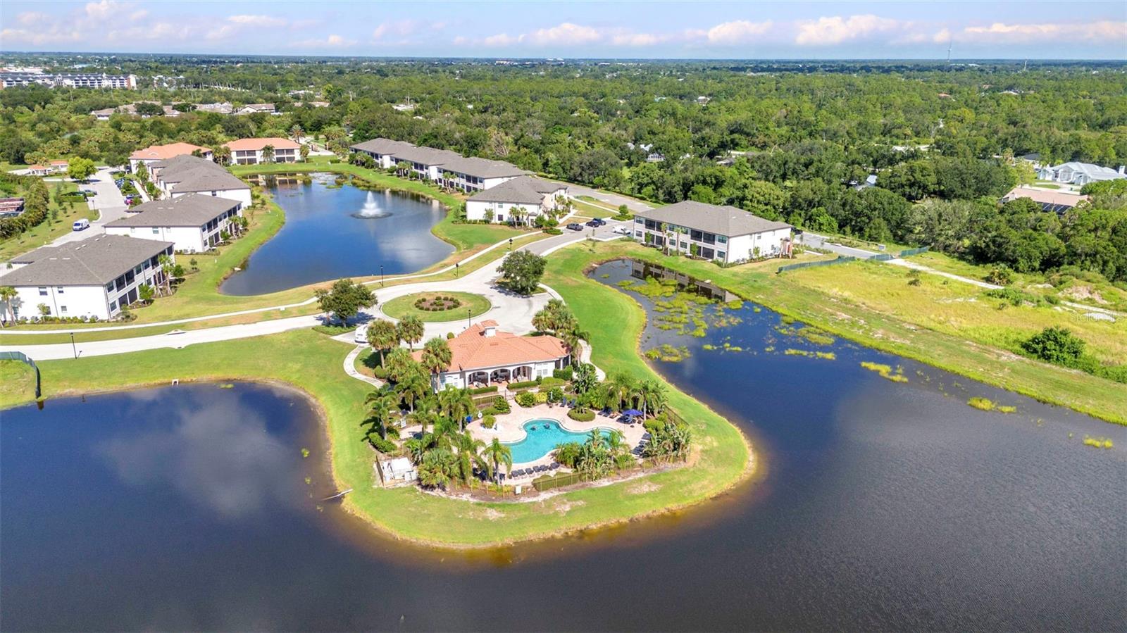 Image 54 of 60 For 23819 Collina Way 102