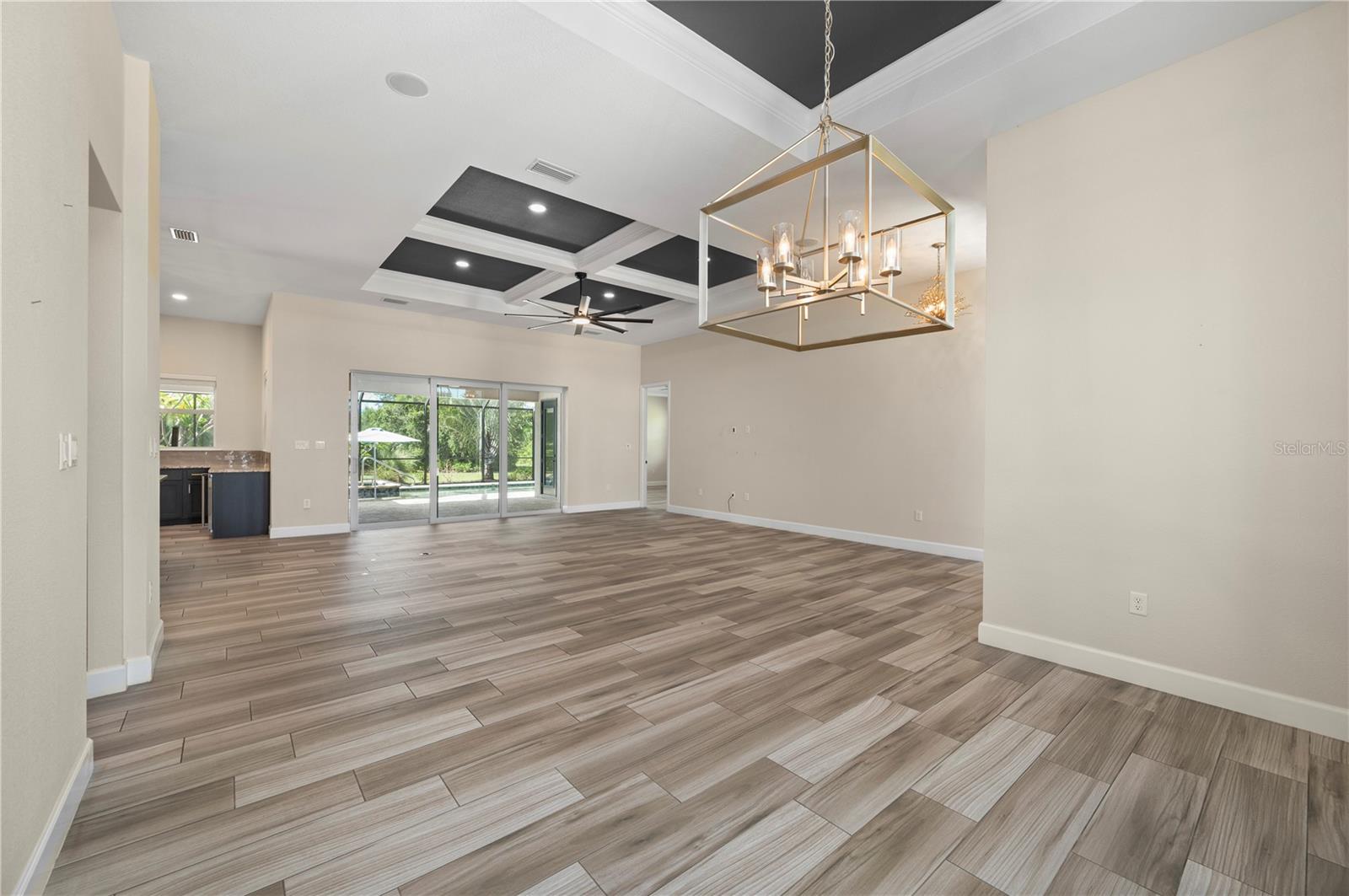Image 10 of 89 For 500 Woodstork Lane