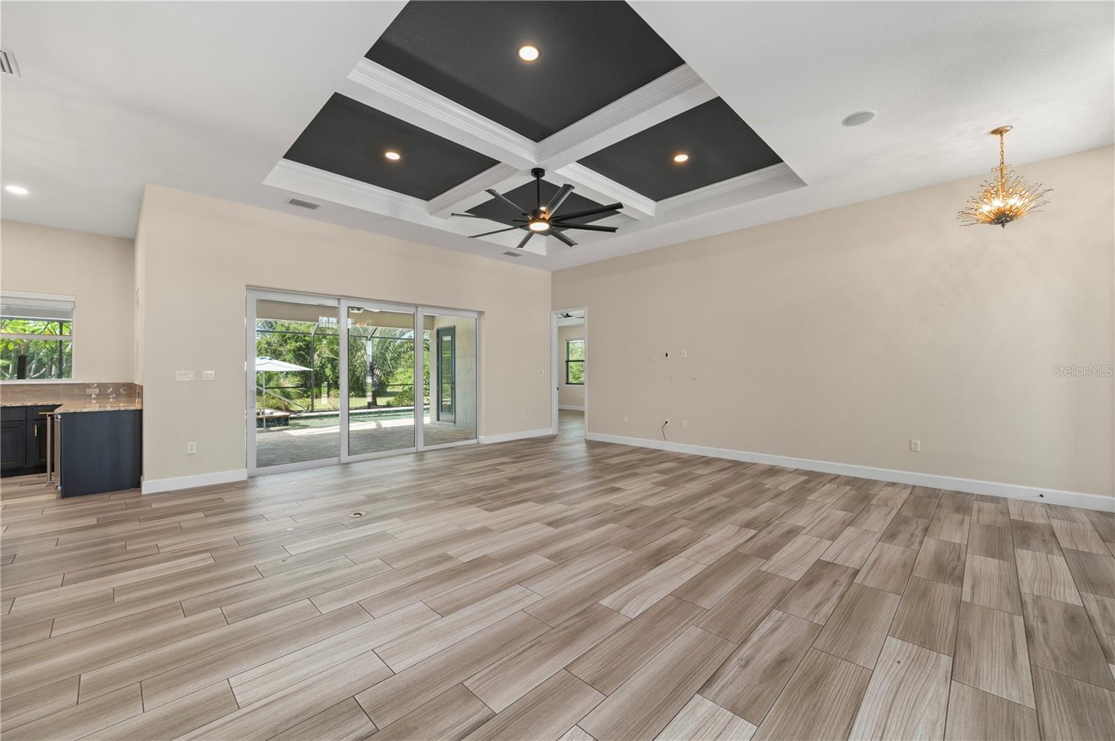Image 11 of 89 For 500 Woodstork Lane
