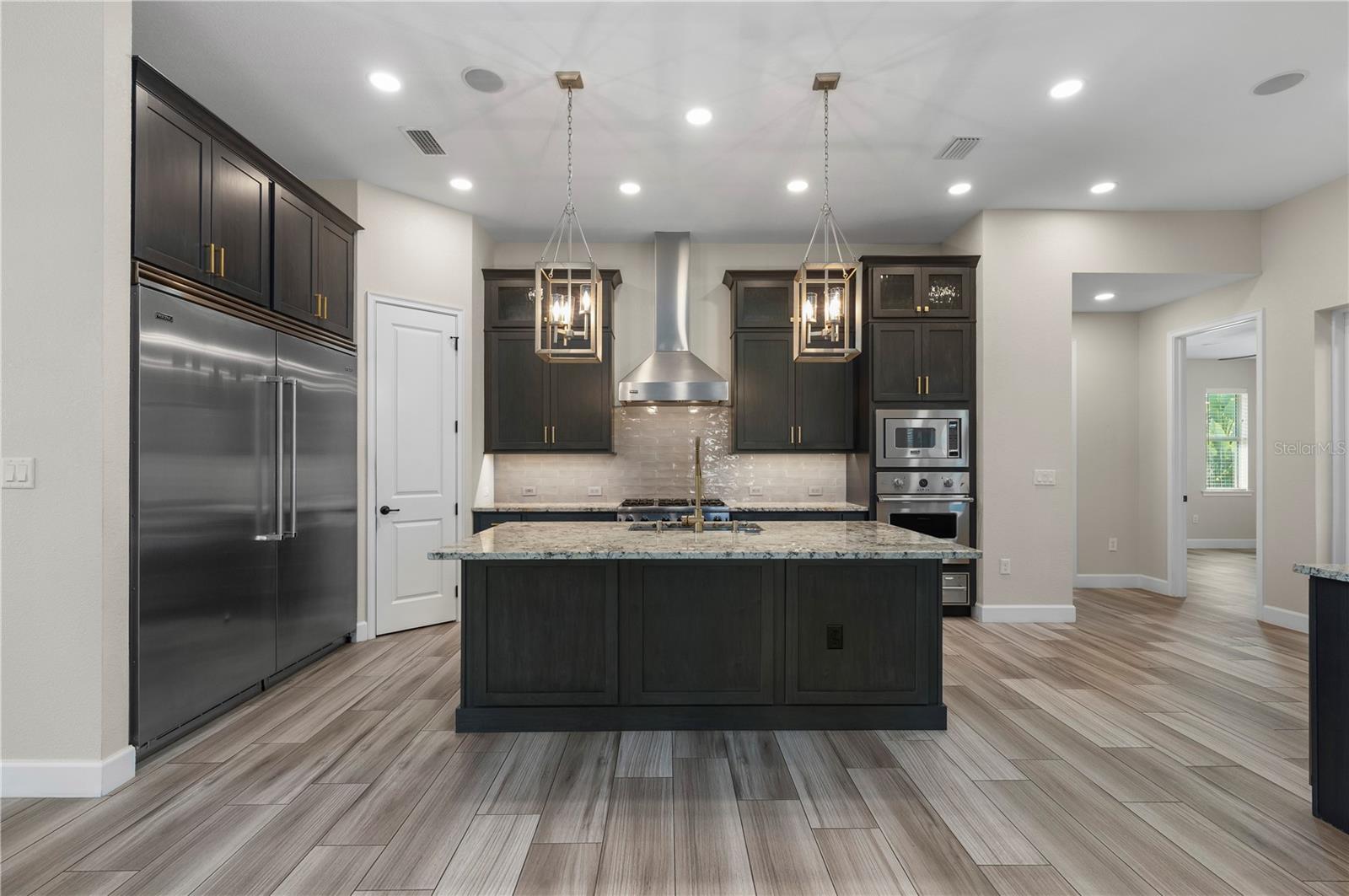 Image 16 of 89 For 500 Woodstork Lane