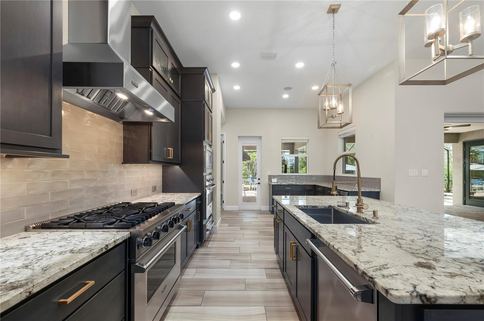Image 22 of 89 For 500 Woodstork Lane