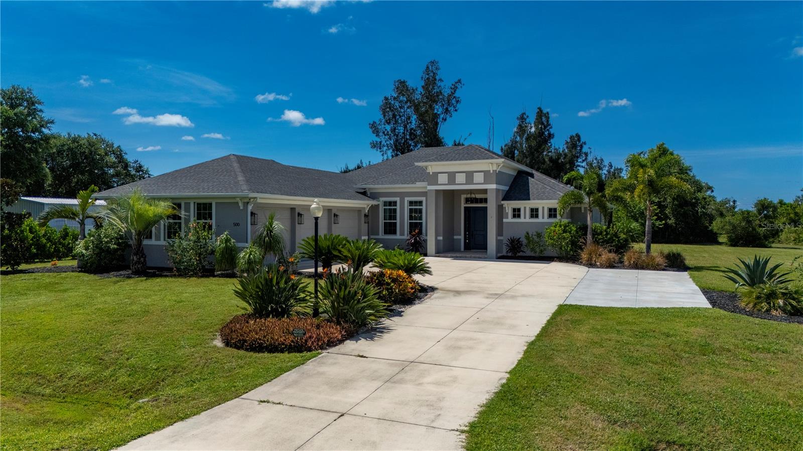 Image 4 of 89 For 500 Woodstork Lane