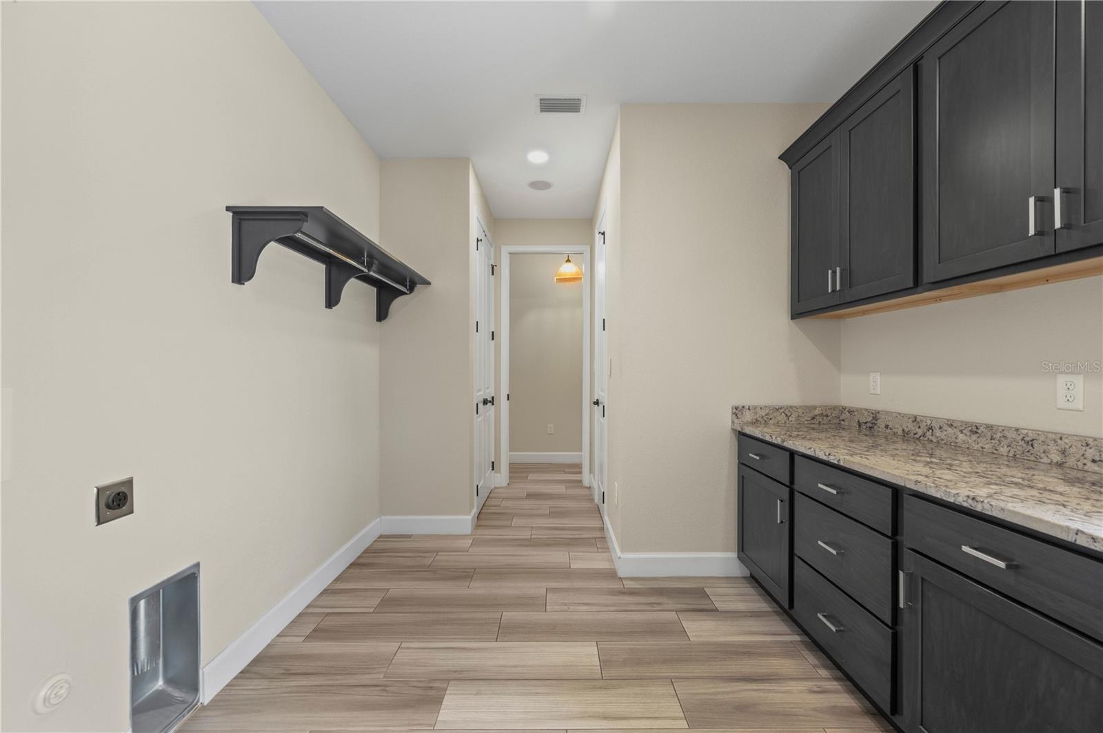 Image 49 of 89 For 500 Woodstork Lane