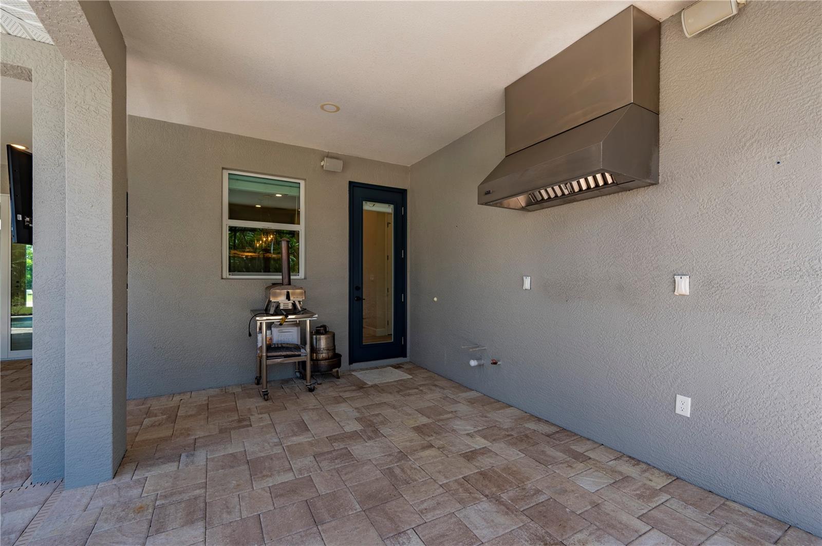 Image 54 of 89 For 500 Woodstork Lane