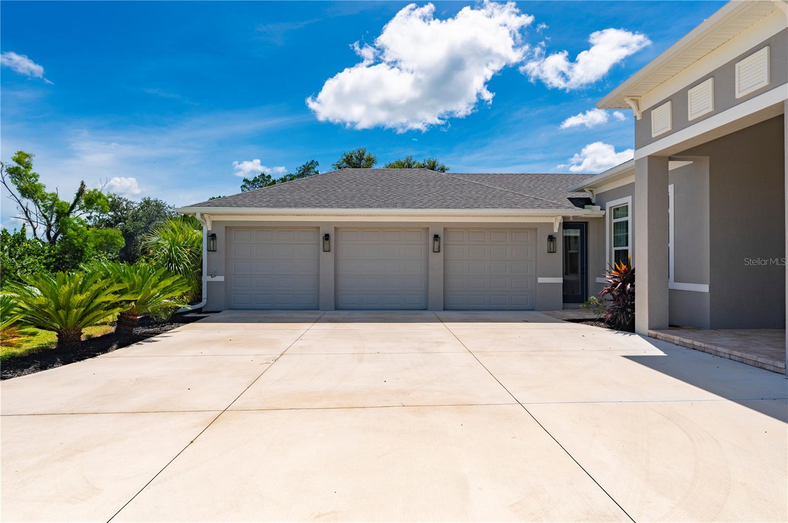 Image 61 of 89 For 500 Woodstork Lane