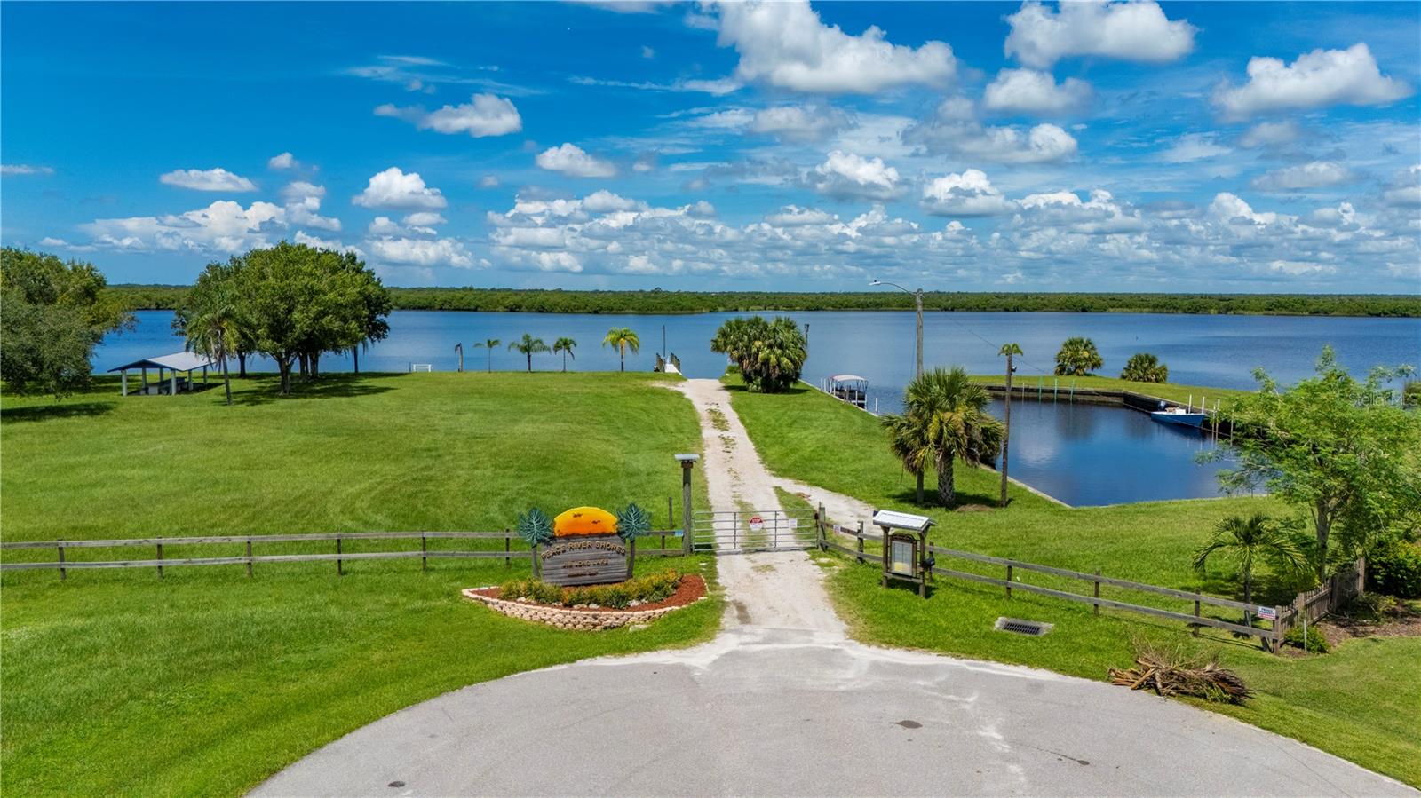 Image 85 of 89 For 500 Woodstork Lane
