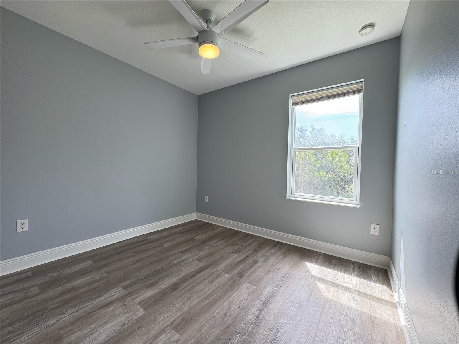 Image 31 of 75 For 12688 Sagewood Drive