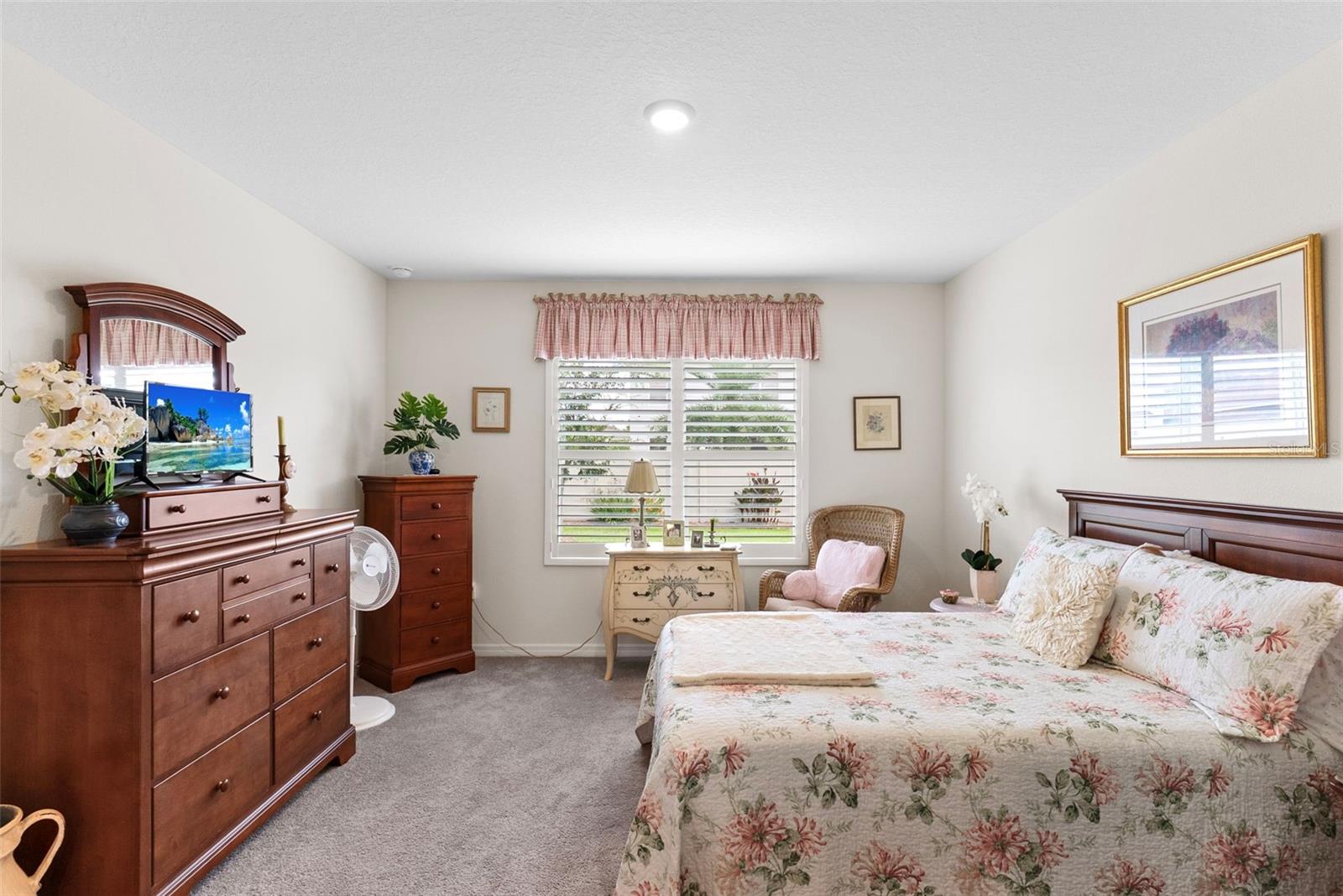 Image 18 of 36 For 5888 Arlington River Drive