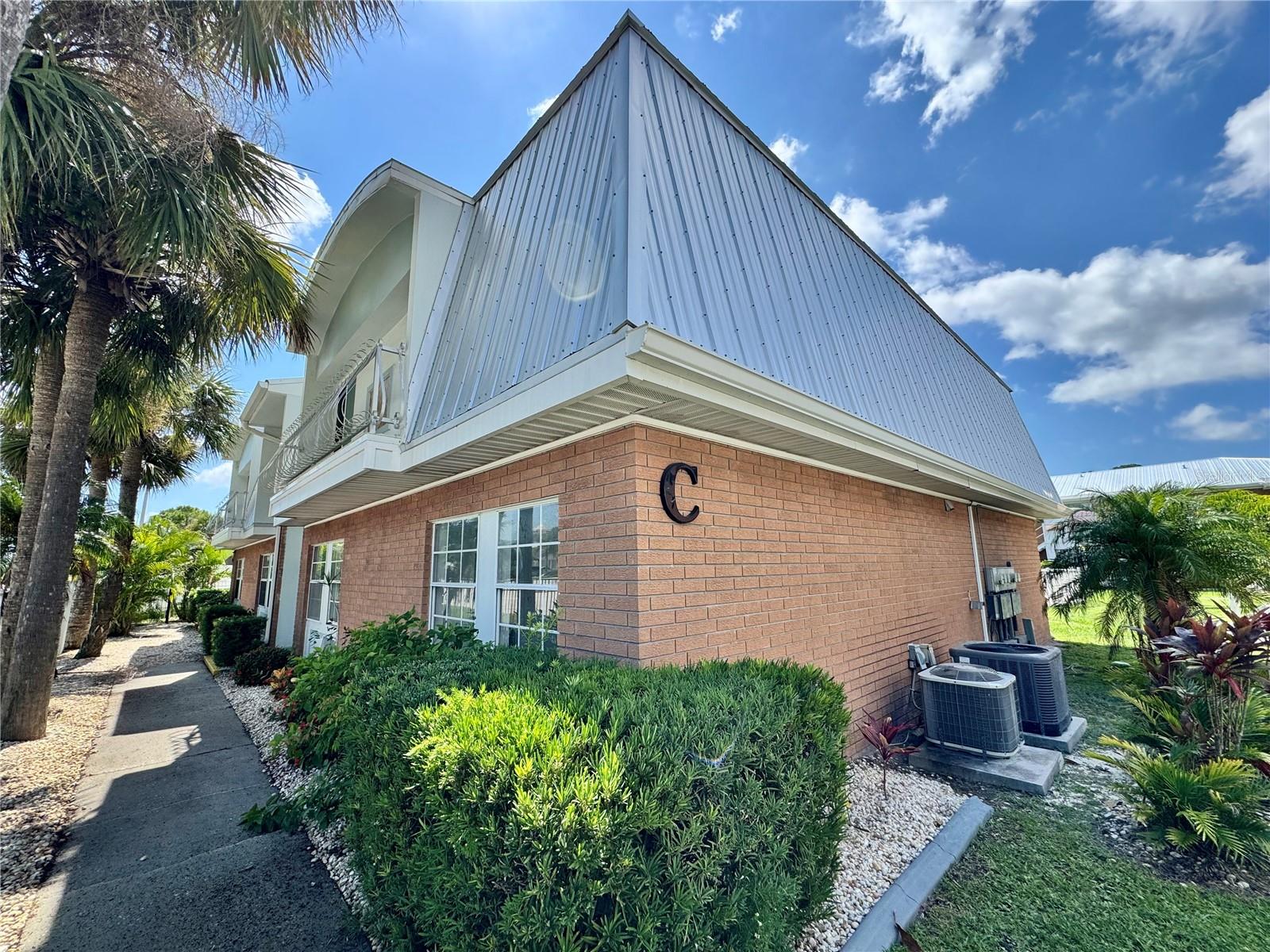 Details for 22333 Edgewater Drive C2, PUNTA GORDA, FL 33980