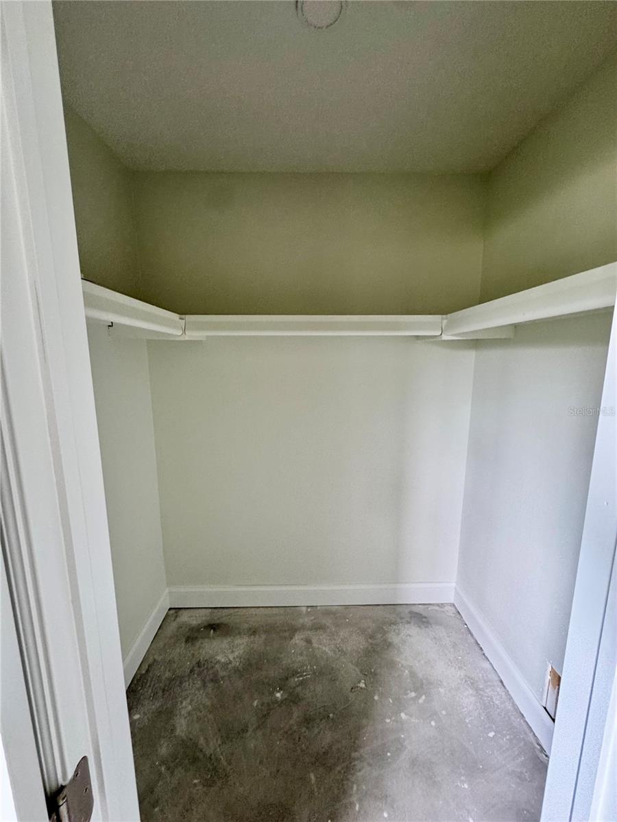 Image 16 of 44 For 22333 Edgewater Drive C2
