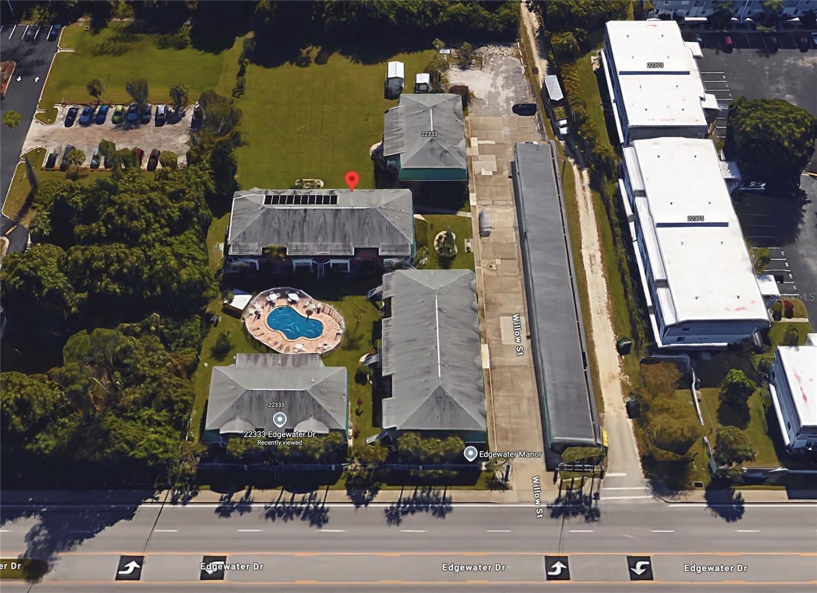 Image 31 of 44 For 22333 Edgewater Drive C2