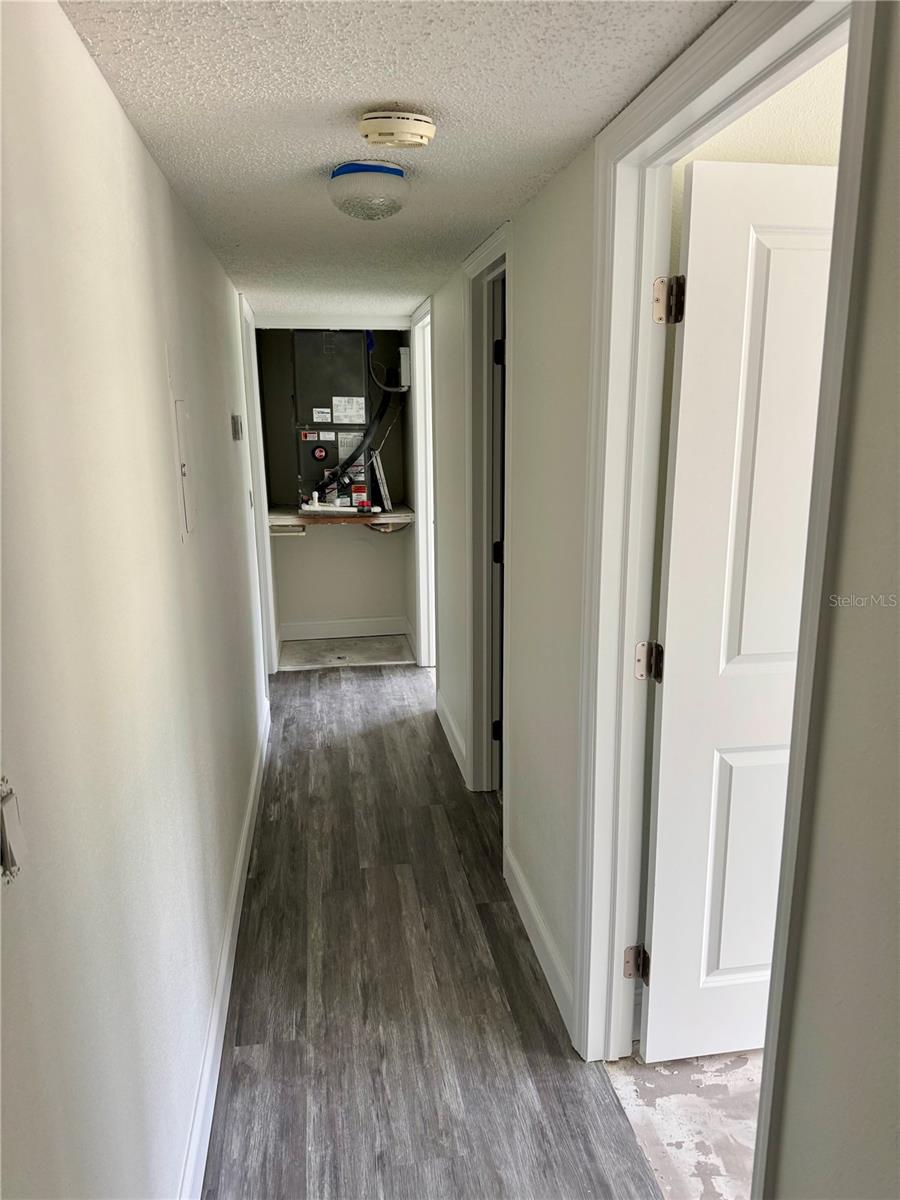 Image 6 of 44 For 22333 Edgewater Drive C2