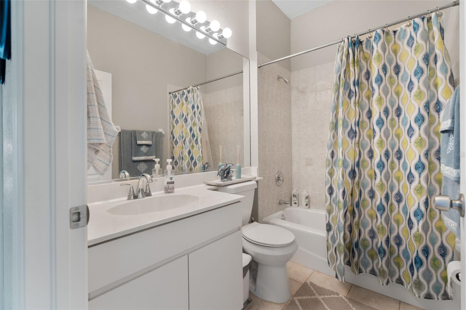 Image 33 of 45 For 1084 Hillsborough Boulevard