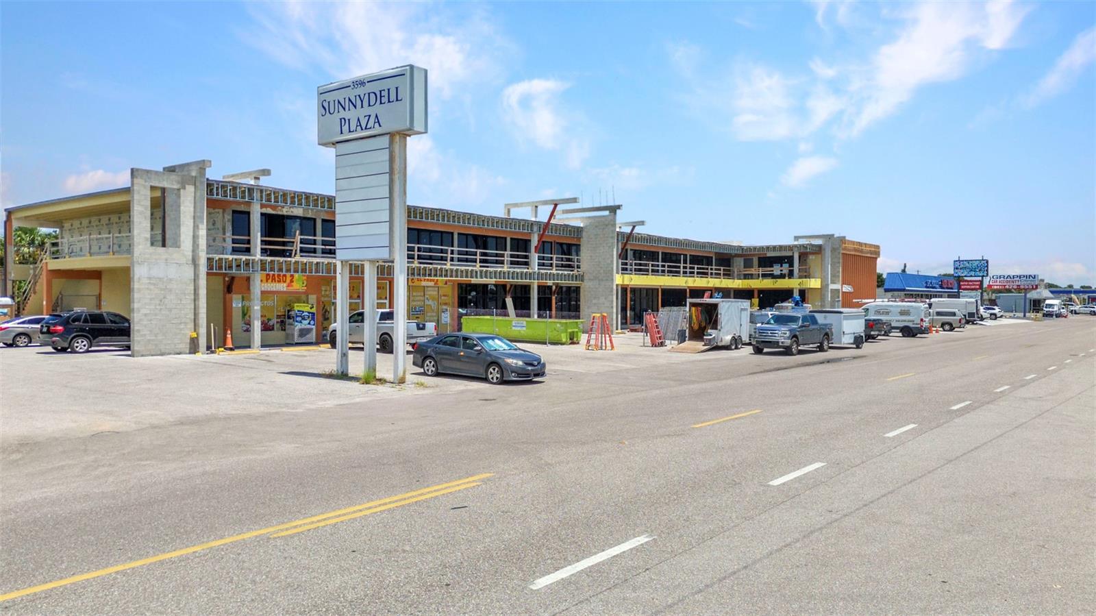 Image 2 of 7 For 3596 Tamiami Trail 212