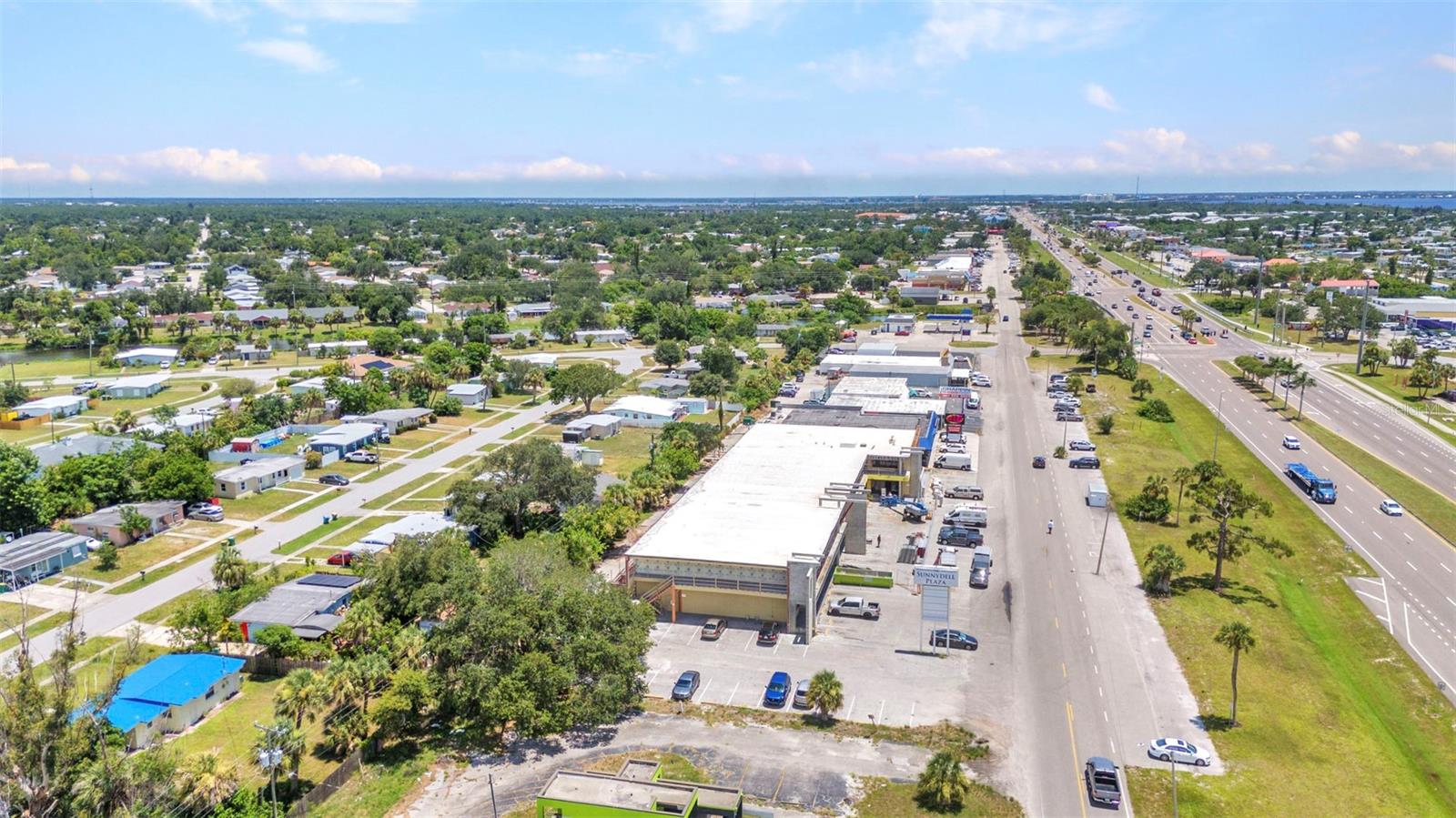 Image 4 of 7 For 3596 Tamiami Trail 212