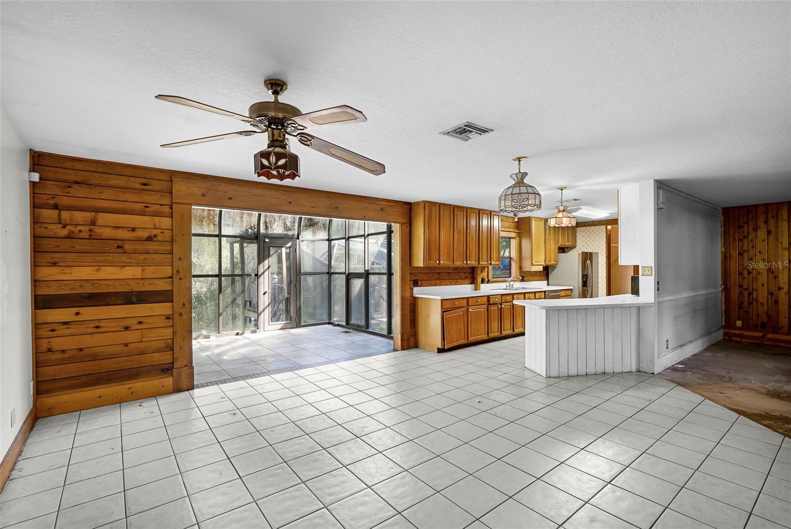 Image 8 of 29 For 4703 Meadowland Drive