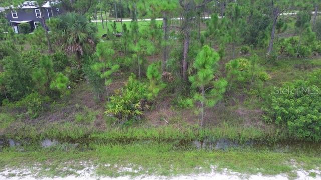 Image 14 of 15 For 28072 Crestwood Drive