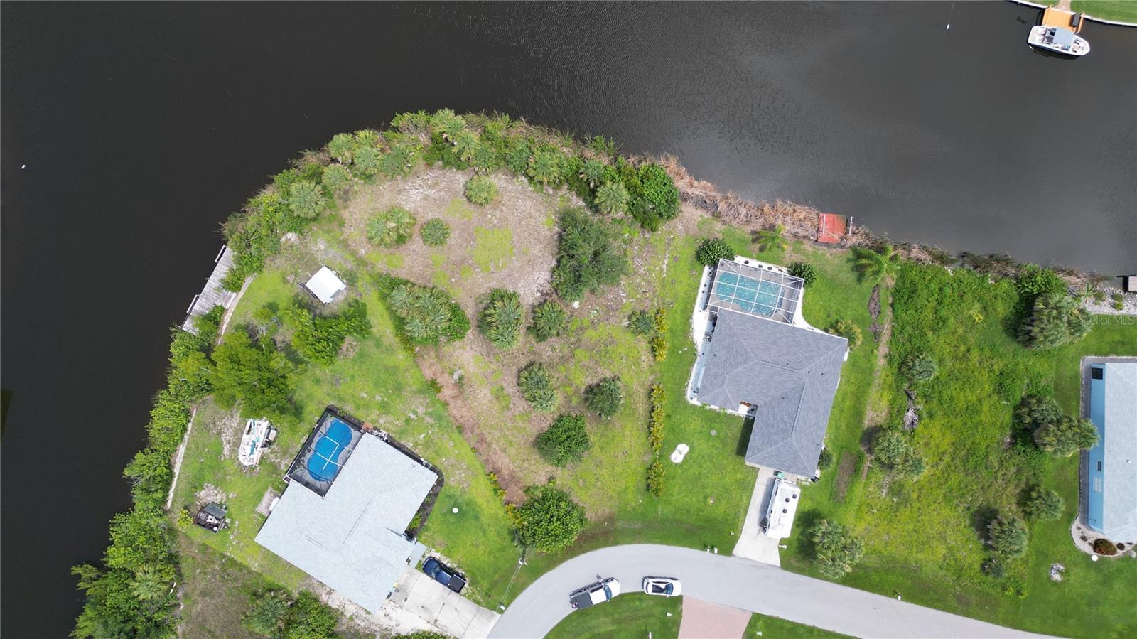 Image 2 of 10 For 9412 President Circle