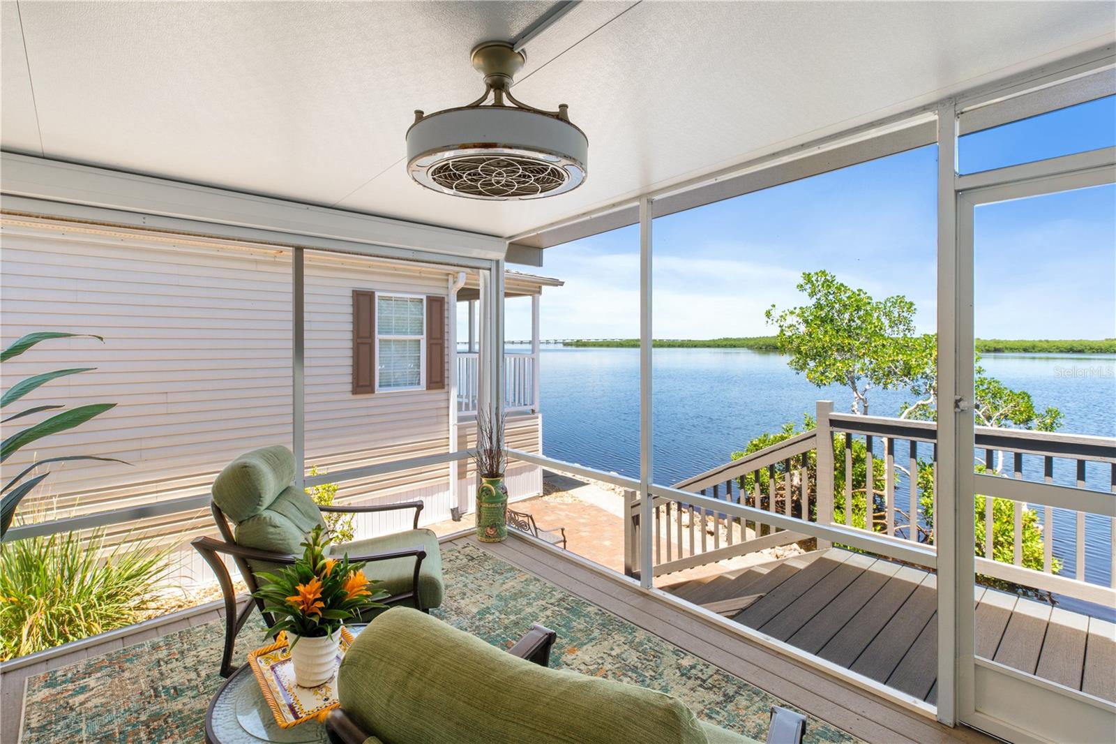 Image 31 of 69 For 4300 Riverside Drive 112