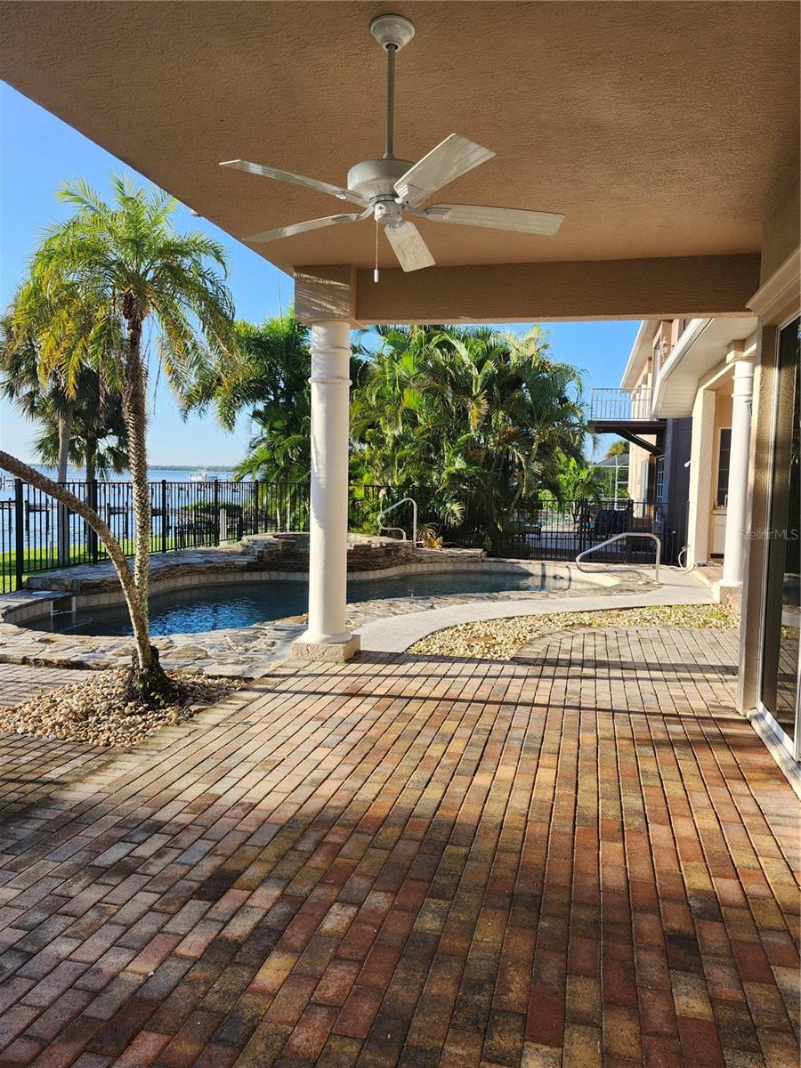 Image 41 of 53 For 3386 Deck Street