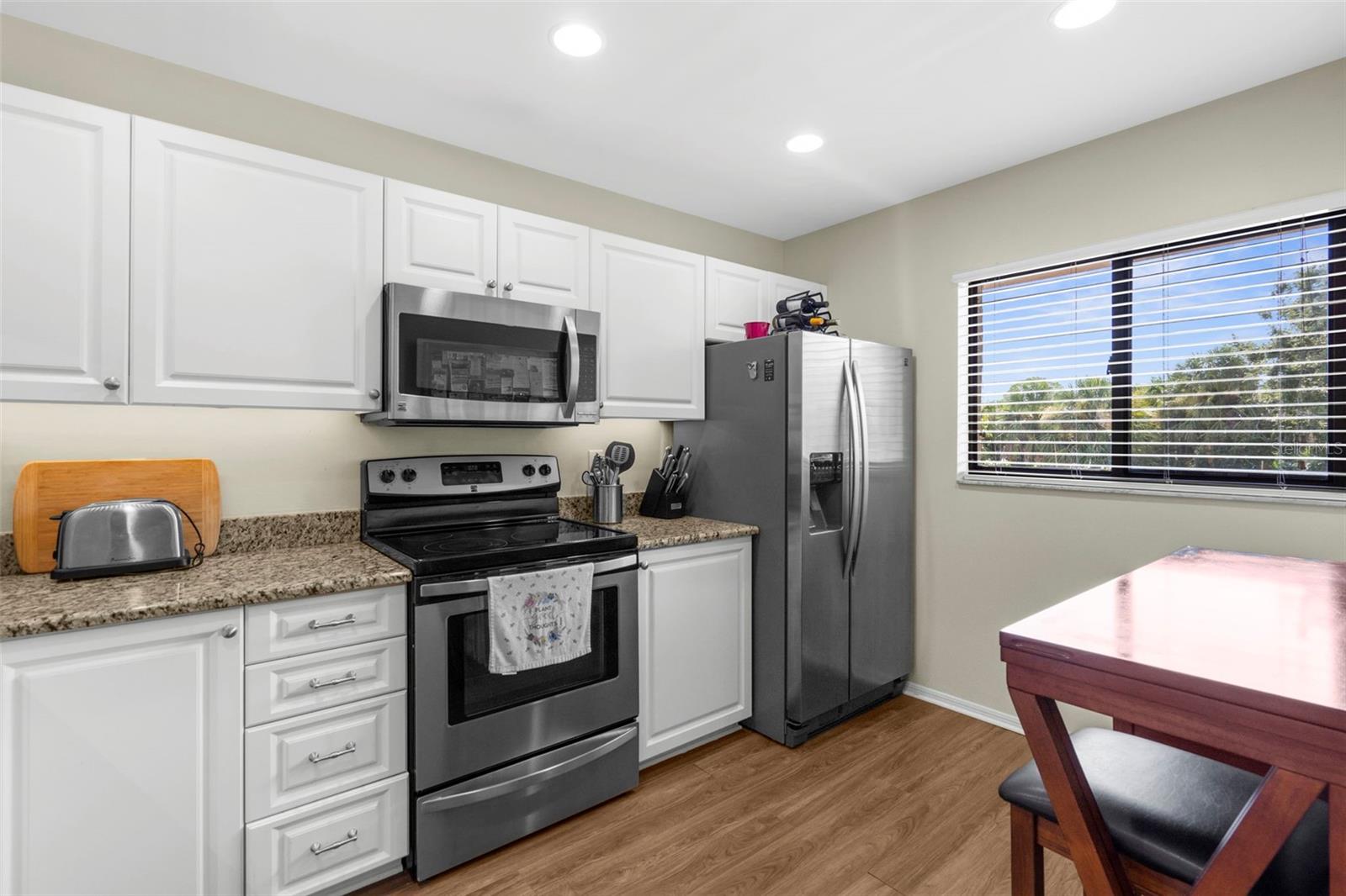 Image 4 of 35 For 5503 Ashton Way 5503
