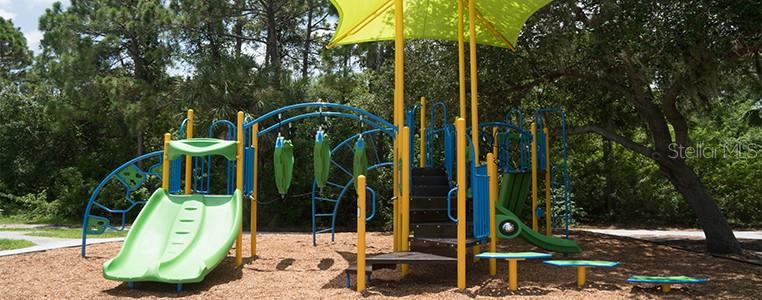 Image 4 of 9 For 10144 Cocoa Beach Street