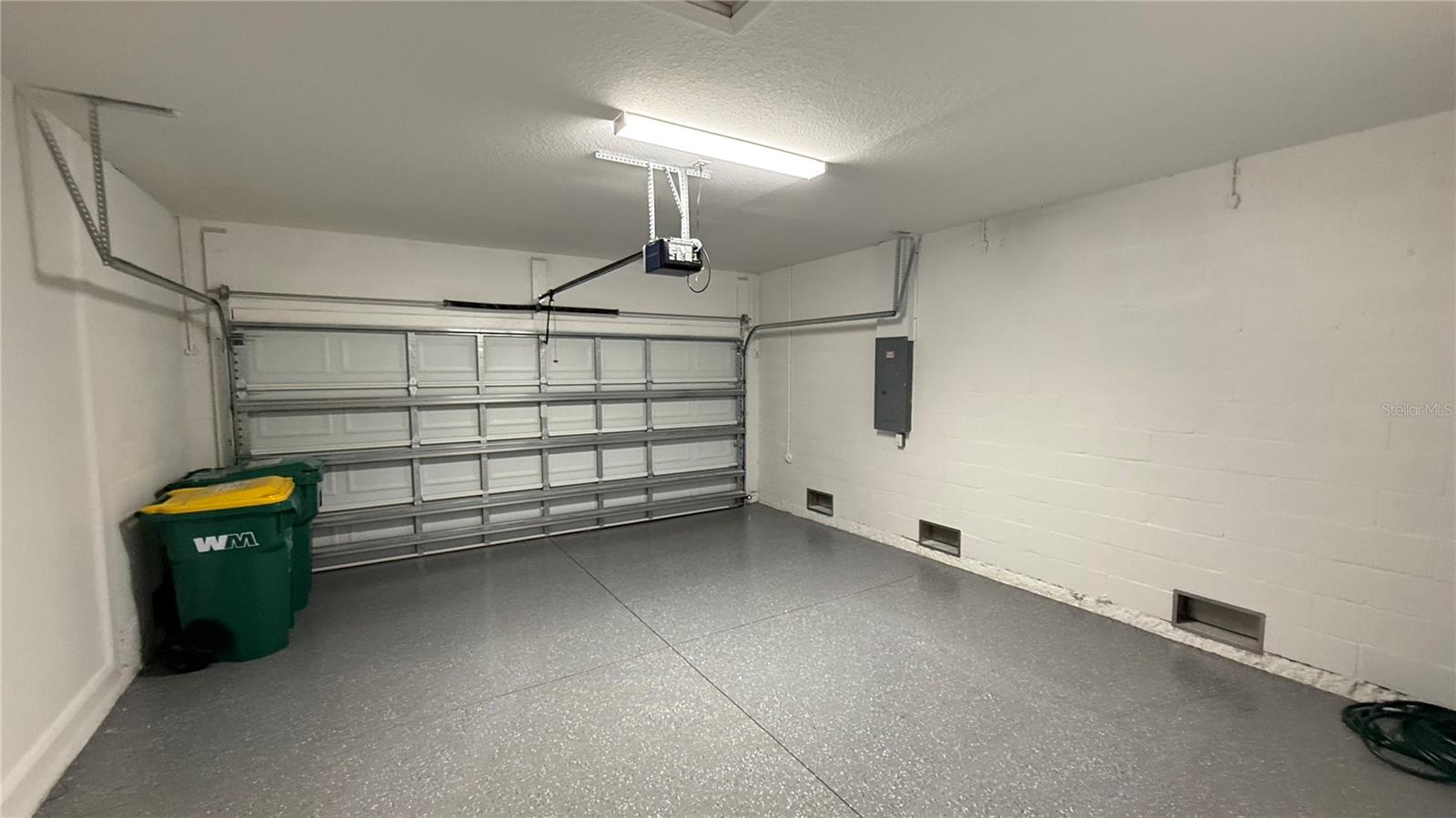 Image 17 of 17 For 1117 Vernon Avenue