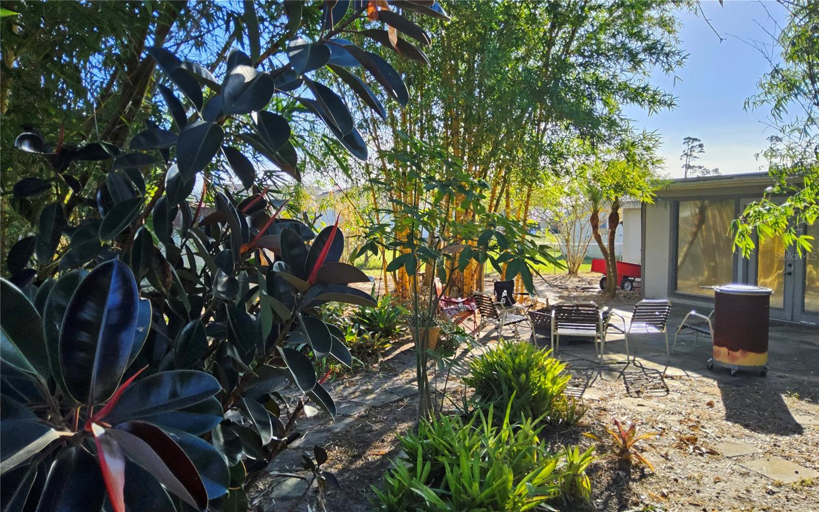 Image 22 of 33 For 1108 Ample Avenue